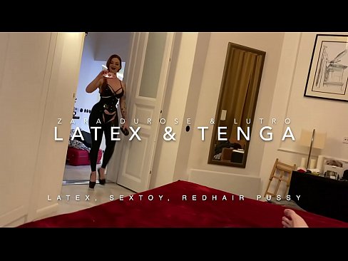 ❤️ Roodharige stiefzus in latex kostuum geneukt door stiefbroer ☑ Porno fb at us ﹏