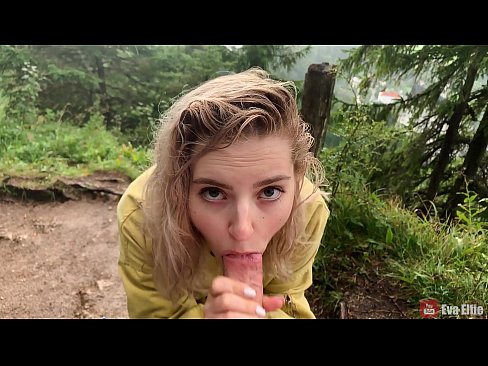 ❤️ Meisje slikt sperma na een publieke pijpbeurt - Eva Elfi ☑ Porno fb at us ﹏