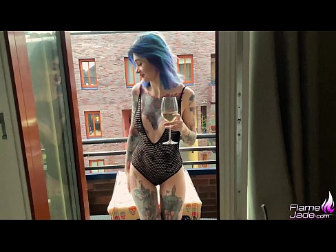 ❤️ Enorm meisje zuigt met een slok en neukt hartstochtelijk onder de open hemel ☑ Porno fb at us ﹏
